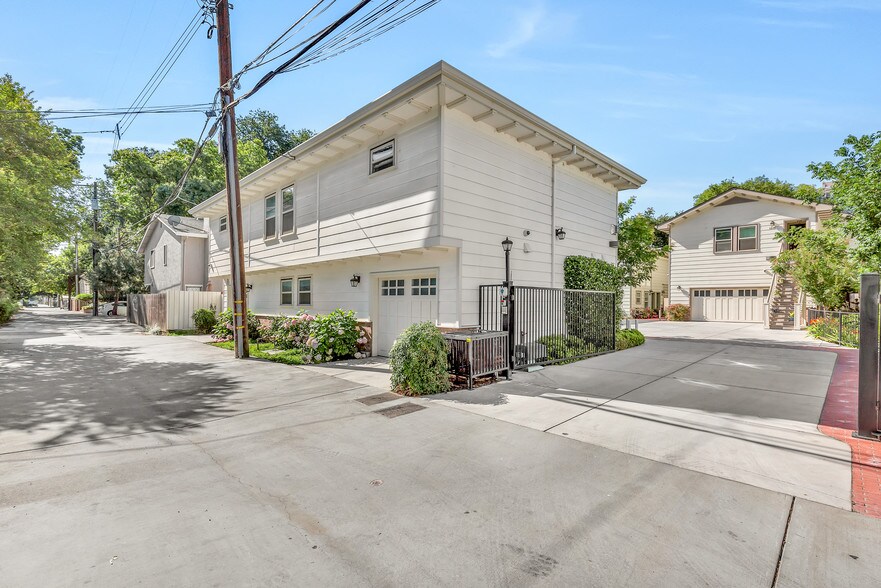 1317-1321 G St, Sacramento, CA à vendre - Photo du bâtiment - Image 2 de 28