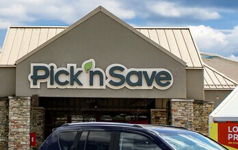 2502 Shopko Dr, Madison, WI à louer Photo du bâtiment- Image 2 de 3