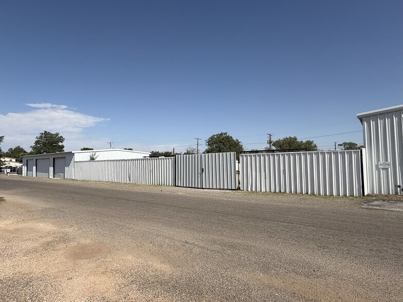 507 Stoddard St, Odessa, TX à louer - Photo du bâtiment - Image 3 de 4