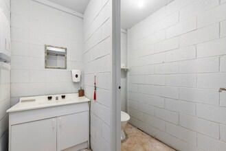 5-7 Paul Ct, Dandenong for lease Interior Photo- Image 2 of 9