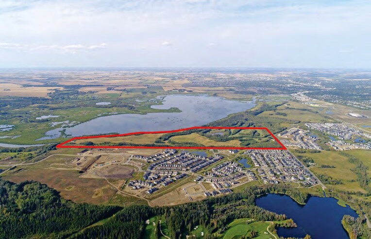 13147 208 St NW, Edmonton, AB for sale Primary Photo- Image 1 of 1