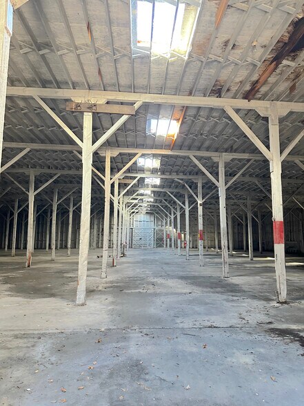 1300 Scott st, Rocky Mount, NC à vendre - Photo du bâtiment - Image 2 de 16