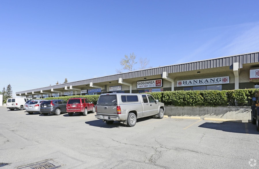 3616 52 Ave NW, Calgary, AB for lease - Building Photo - Image 3 of 10