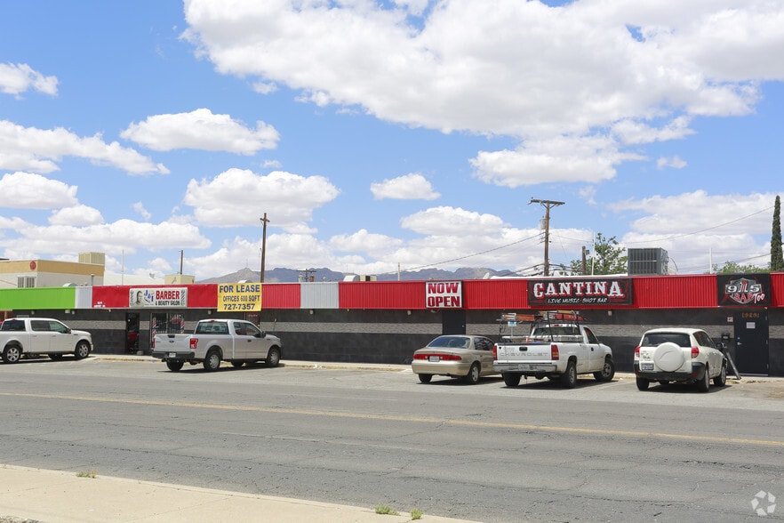 6259-6263 Airport Rd, El Paso, TX à louer - Photo du bâtiment - Image 2 de 3