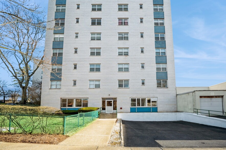 499 N Broadway, White Plains, NY for lease - Building Photo - Image 1 of 17