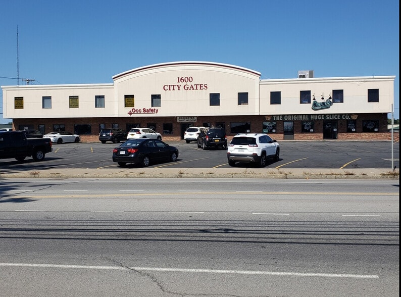 1600 Lyell Ave, Rochester, NY for sale - Building Photo - Image 2 of 13