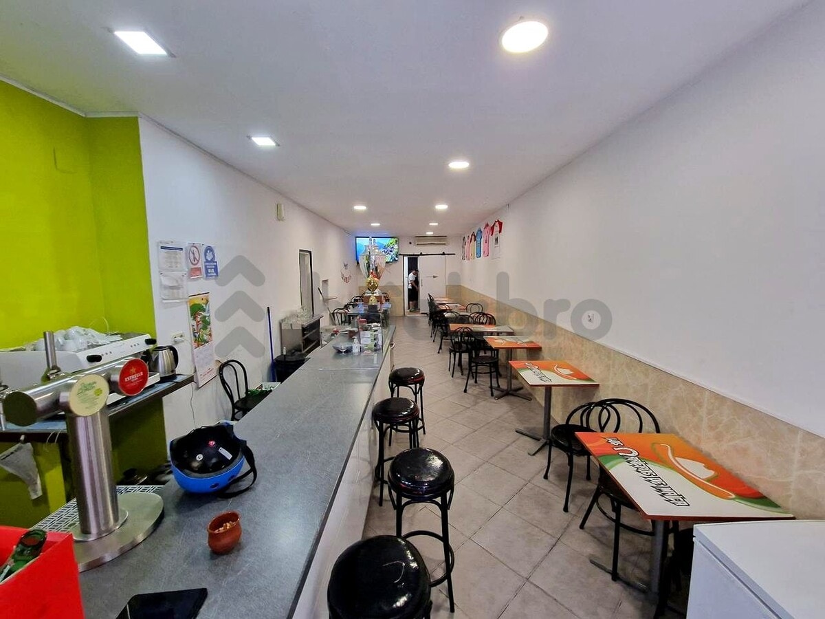 L'Hospitalet de Llobregat, BAR 08906 -  -  - Photo intérieure - Image 2 of 14
