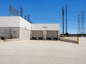 6925 Atlantic Ave, Long Beach, CA for lease Interior Photo- Image 2 of 12