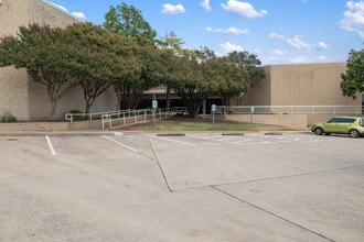 2111 Braker Ln, Austin, TX for lease Interior Photo- Image 1 of 15