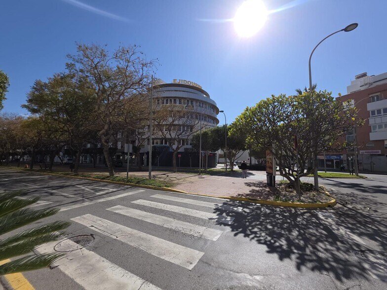 Office in El Ejido, Almería for sale - Primary Photo - Image 2 of 27