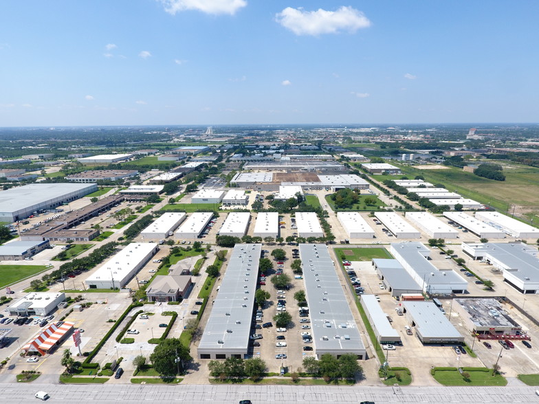 13004 Murphy Rd, Stafford, TX à louer - Aérien - Image 3 de 7