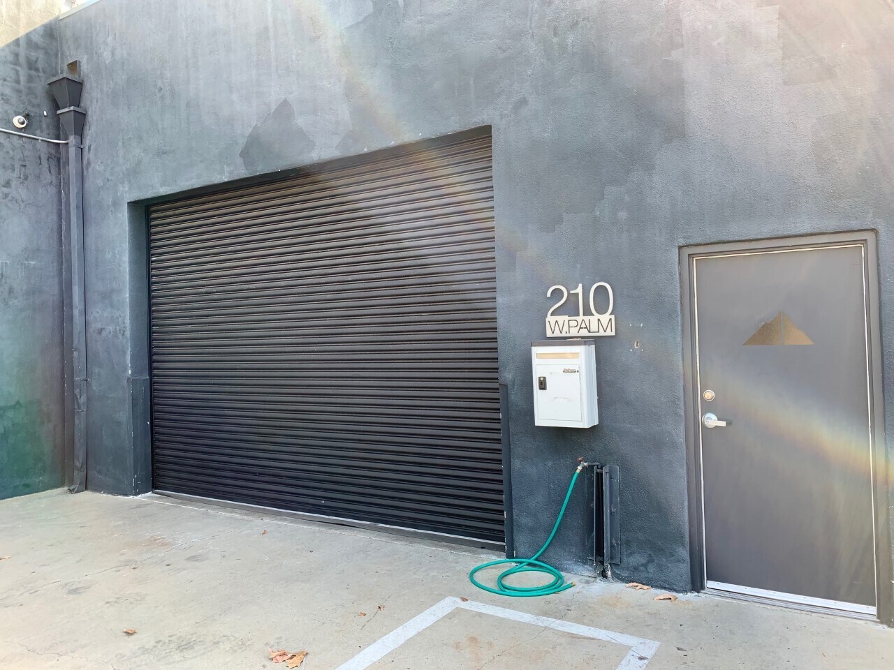210 W Palm Ave, Burbank, CA for lease Building Photo- Image 1 of 17