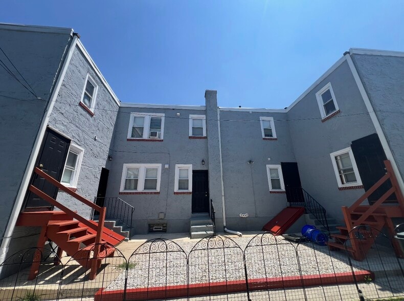 202-206 Berbro Ave, Upper Darby, PA for sale - Building Photo - Image 3 of 8