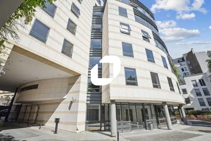 6-6 Rue Laferrière, Paris à louer - Photo du bâtiment - Image 1 de 22