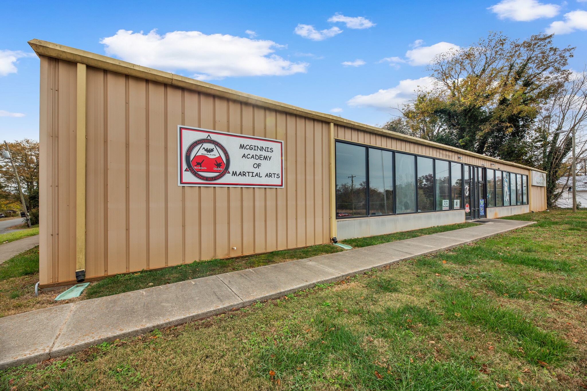 5106 Wilkinson Blvd, Cramerton, NC for lease Interior Photo- Image 1 of 18