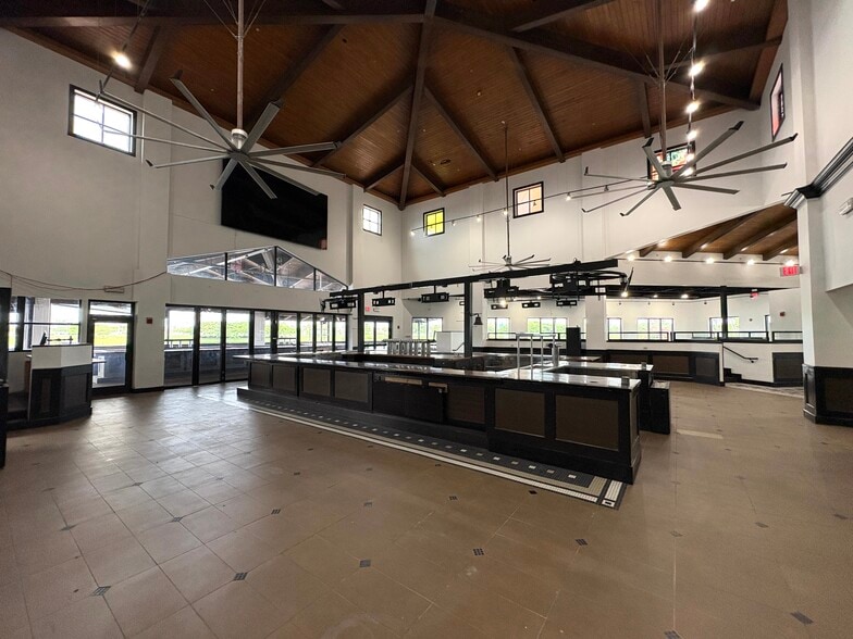 15500 SW 29th St, Miramar, FL for lease - Building Photo - Image 3 of 34