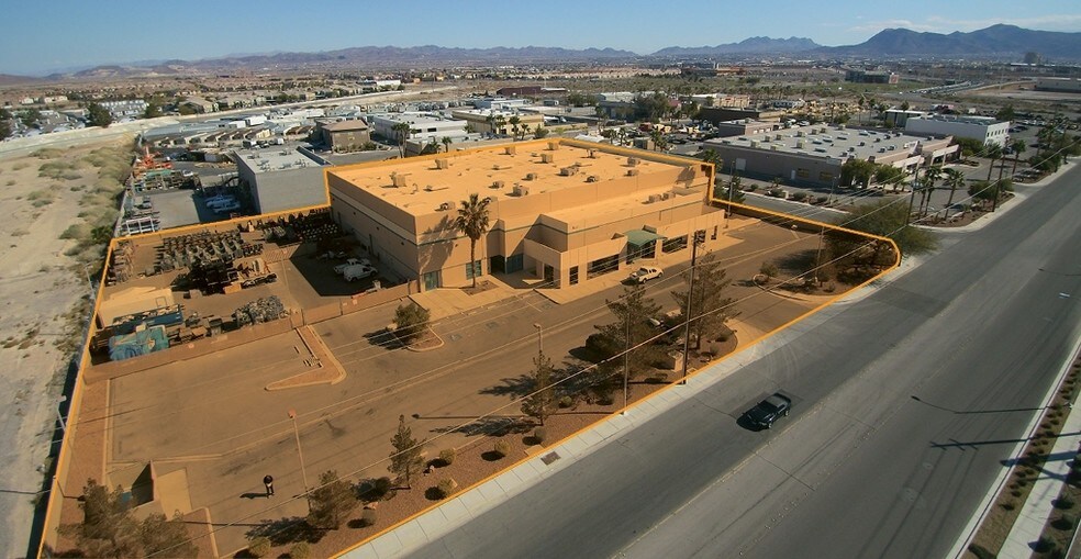 5520 Stephanie St, Las Vegas, NV à vendre - Photo du bâtiment - Image 3 de 8