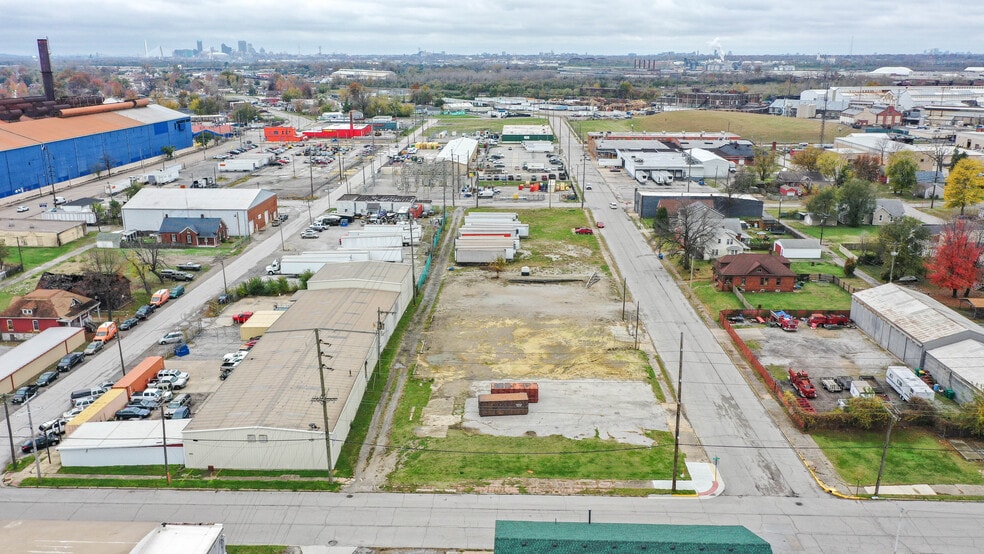 1742 State st, Granite City, IL à vendre - Photo du bâtiment - Image 3 de 10