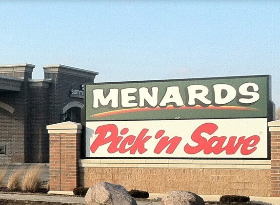 2145 Miller Park Way, Milwaukee, WI à vendre - Photo du bâtiment - Image 2 de 10