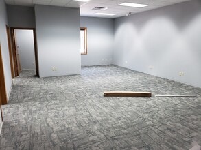 1415 Merrill Ave, Wausau, WI for lease Interior Photo- Image 1 of 4