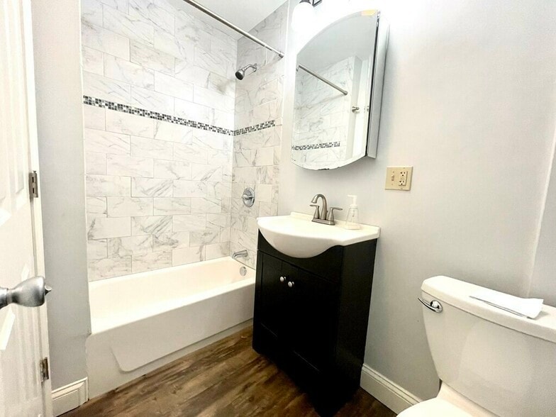 422 McGrath Hwy, Somerville, MA for sale - Building Photo - Image 2 of 13
