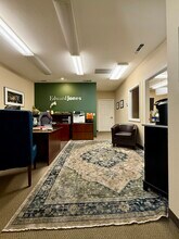 944 McCourtney Rd, Grass Valley, CA for lease Interior Photo- Image 2 of 15