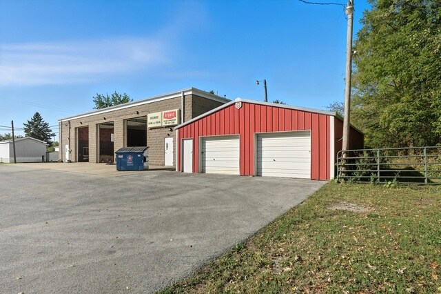 1702 S Dixie Hwy, Crete, IL à vendre - Photo du bâtiment - Image 3 de 5