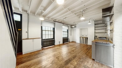 Padbury Ct, London for lease Interior Photo- Image 2 of 3