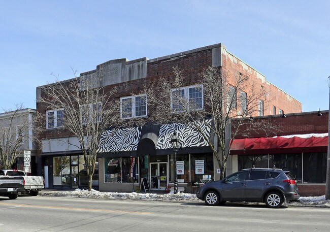 More details for 442-450 Main St, Warren, RI - Retail for Lease