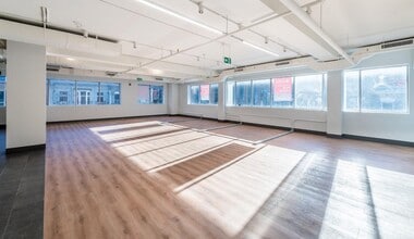 530 Yonge St, Toronto, ON for lease Interior Photo- Image 2 of 7