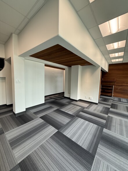 826 Kaheka St, Honolulu, HI for lease - Interior Photo - Image 2 of 12