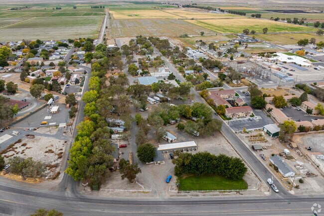 Plus de détails pour 205 Cornell Ave, Lovelock, NV - Multi-résidentiel à vendre