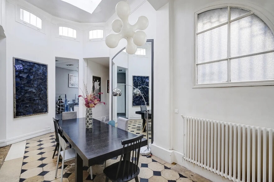 3 Place Du Général Catroux, Paris à vendre - Photo intérieure - Image 3 de 8