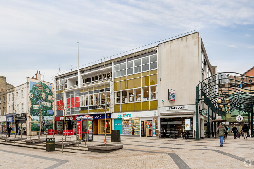 20-25 Market Sq, Bromley à vendre - Photo principale - Image 1 de 1