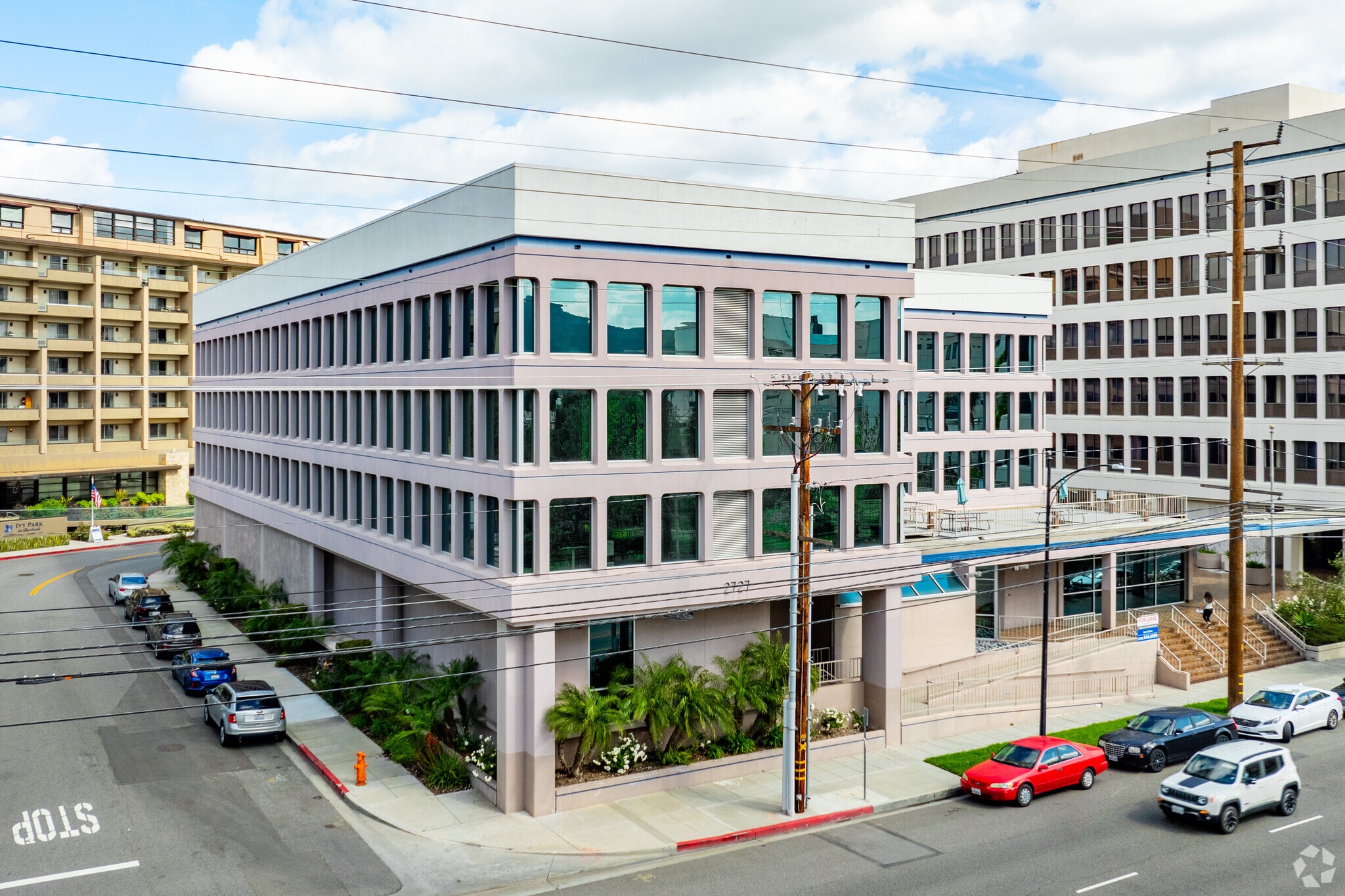 2727 W Alameda Ave, Burbank, CA for sale Primary Photo- Image 1 of 28