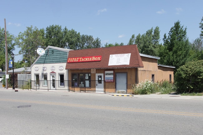 More details for 210 Lake St, Crystal, MI - Retail for Sale