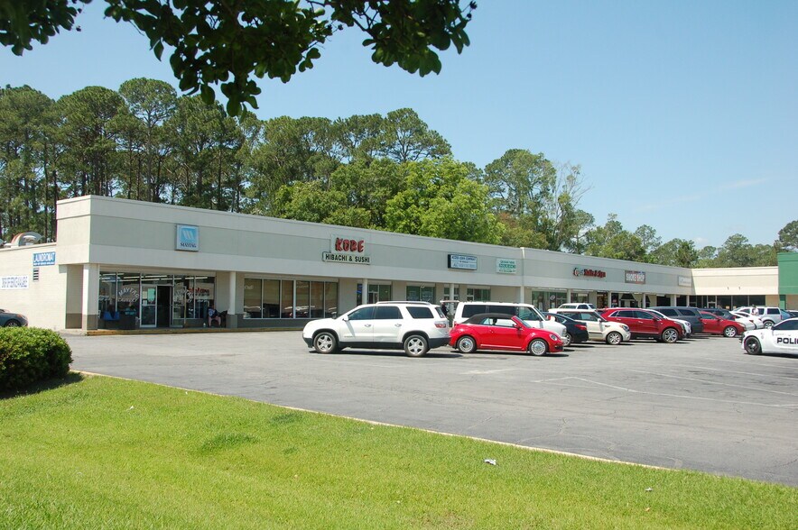 805 Peterson Ave S, Douglas, GA à louer - Photo du bâtiment - Image 2 de 7