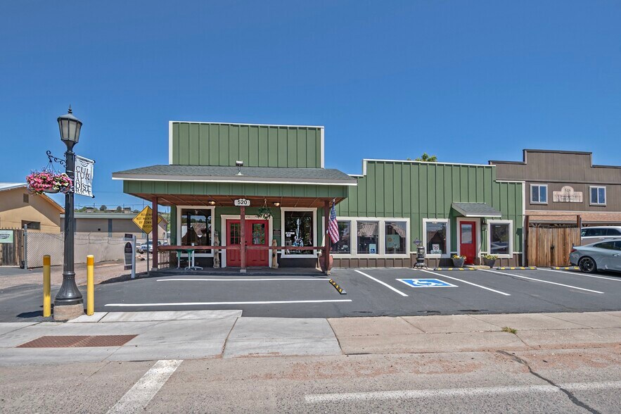 520 W Main St, Payson, AZ à vendre - Photo du bâtiment - Image 1 de 23