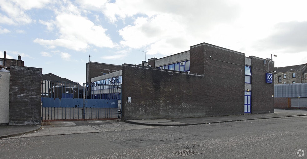 104 Barloch St, Glasgow for sale - Building Photo - Image 2 of 3