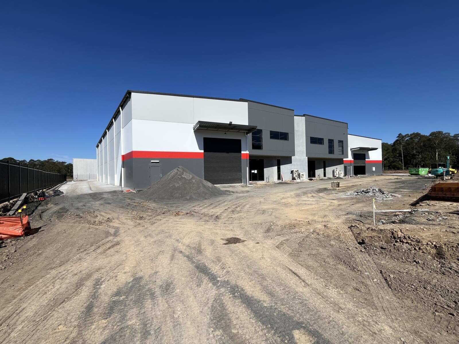 12 Cedar Mill Dr, Jilliby for lease Primary Photo- Image 1 of 5