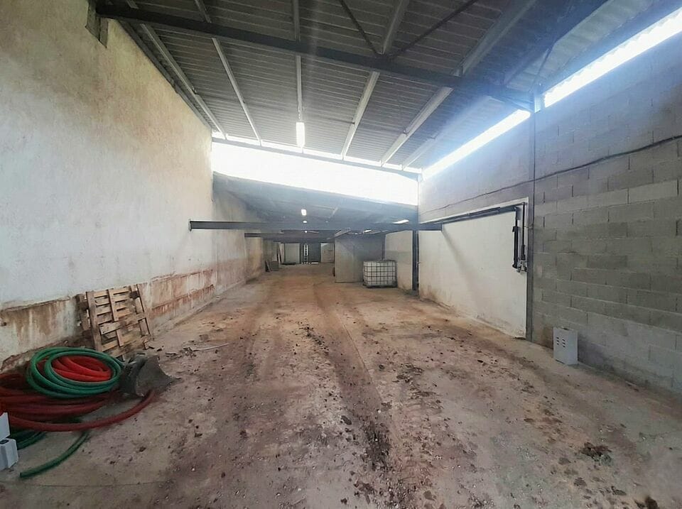 Industrial in Le Cannet-des-Maures for lease Interior Photo- Image 1 of 4