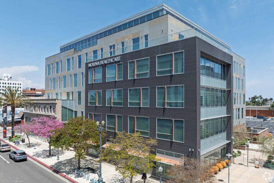 650 Pine Ave, Long Beach, CA for sale - Primary Photo - Image 1 of 4