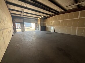 1602 Combee Rd, Lakeland, FL for lease Interior Photo- Image 1 of 1
