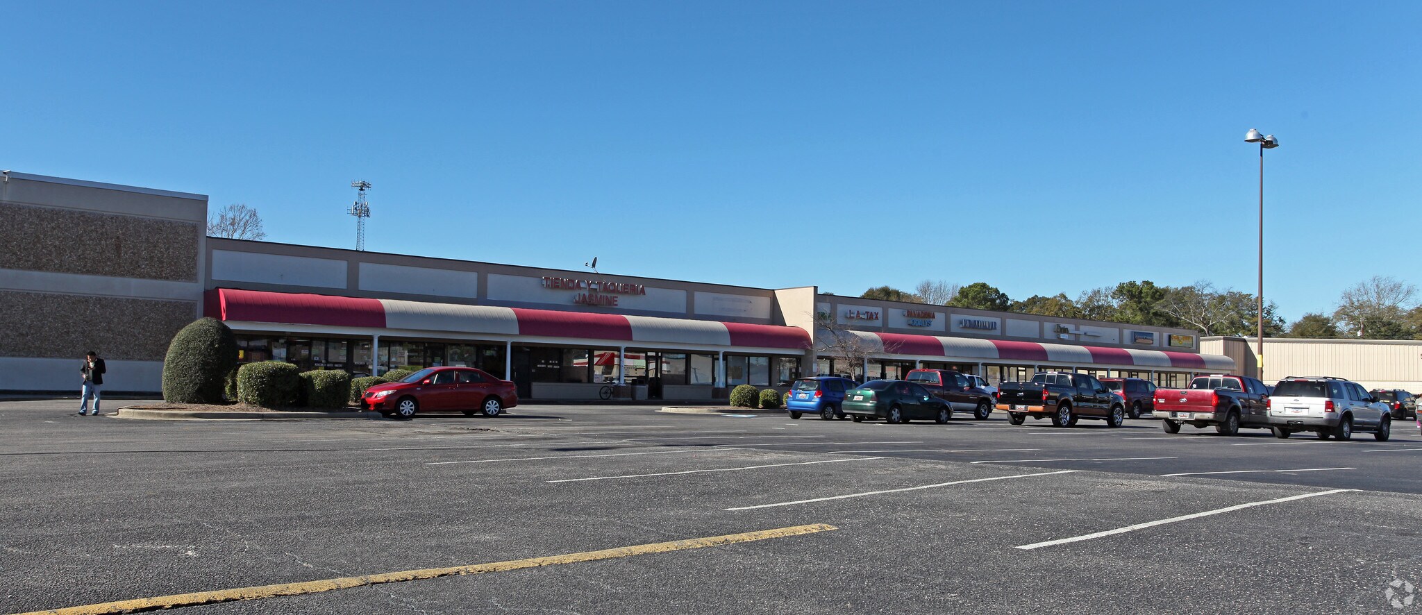 103 N 12th St, West Columbia, SC for sale Primary Photo- Image 1 of 1