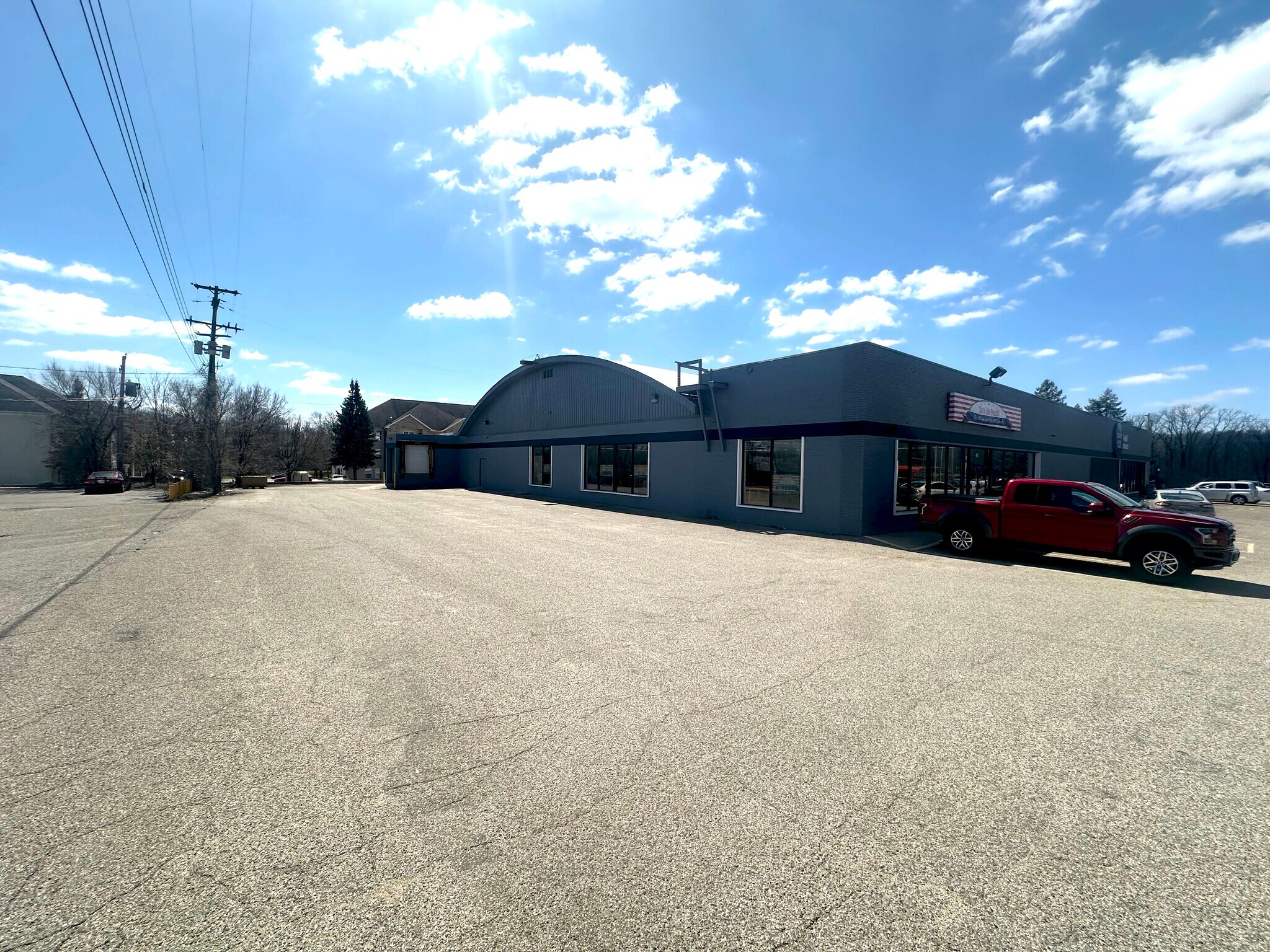 240 Roosevelt Ave E, Battle Creek, MI for lease Building Photo- Image 1 of 6