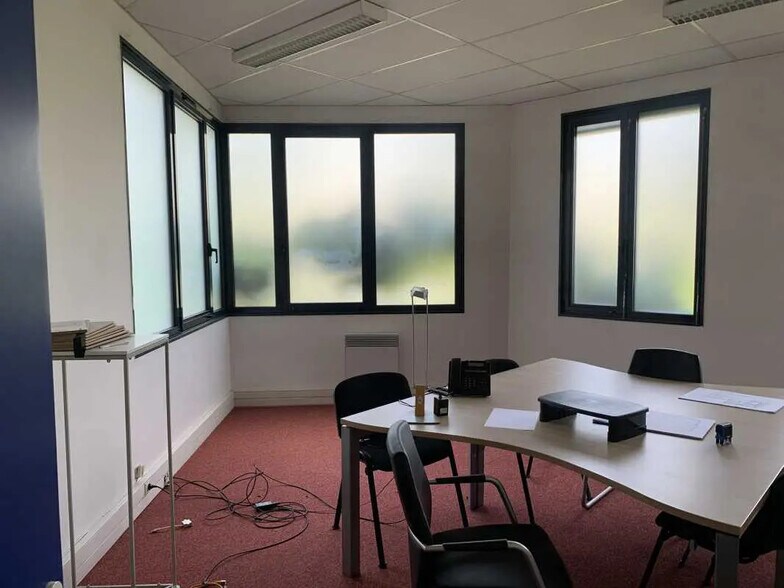 Flex dans Créteil à louer - Photo intérieure - Image 2 de 8