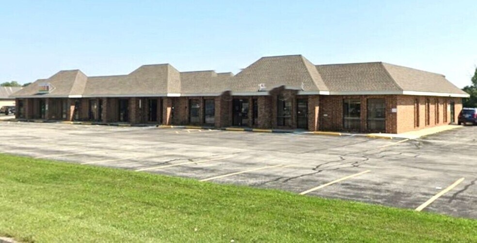 3105 Cabaret Trl S, Saginaw, MI à louer - Photo du bâtiment - Image 2 de 6
