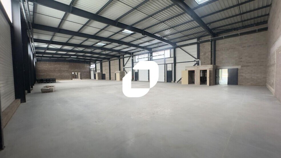 Flex dans Geispolsheim à louer - Photo du bâtiment - Image 1 de 11