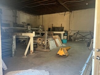 More details for 10242 Edes Ave, Oakland, CA - Industrial for Sale
