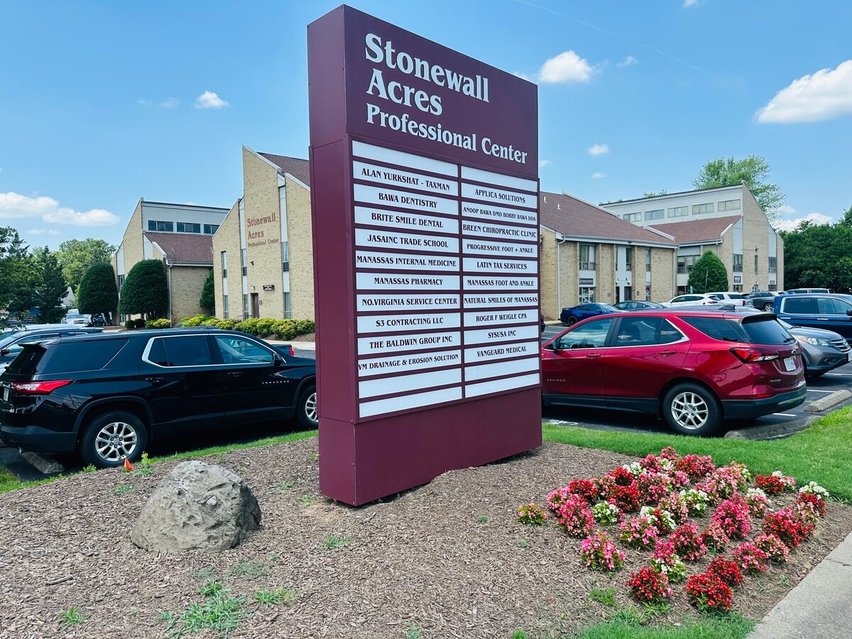 8569-8573 Sudley Rd, Manassas, VA 20110 - Unit 8573-D -  - Interior Photo - Image 1 of 10